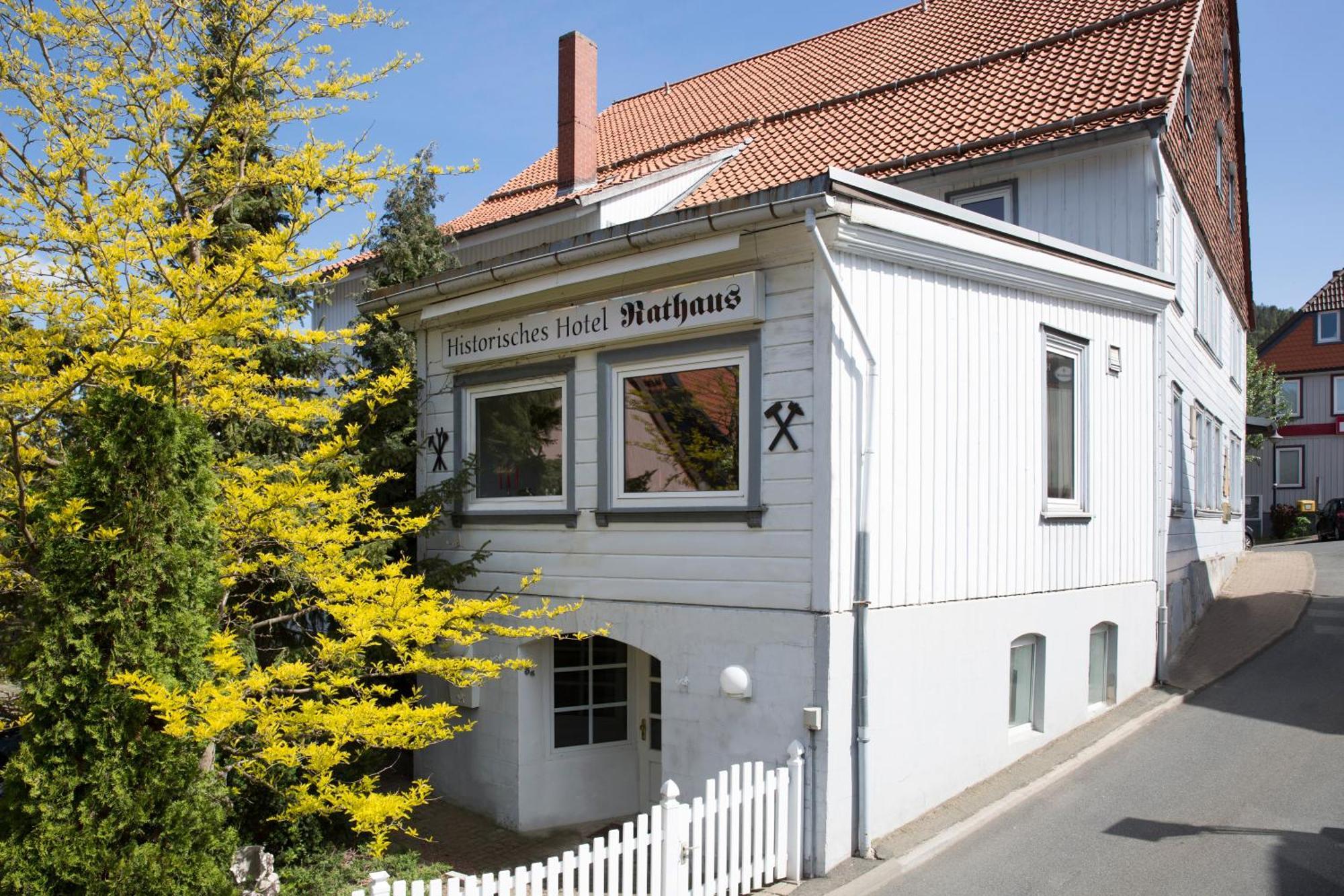 Historisches Hotel Rathaus Lautenthal Exterior foto